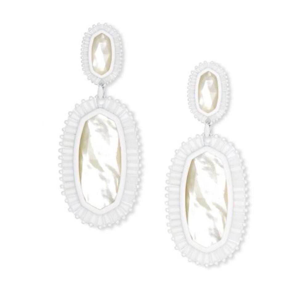 Kendra Scott kaki earring matte white ivory mother of Pearl